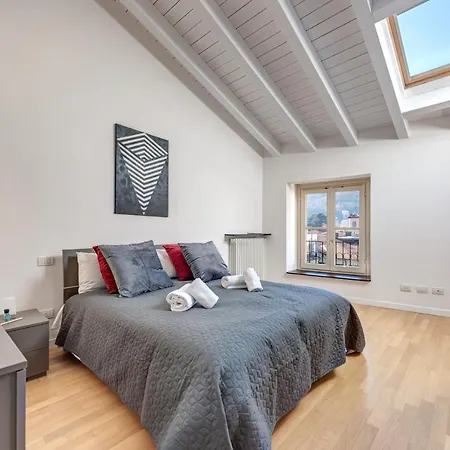 Duomo-porta Torre Penthouse With Private Terrace * Como