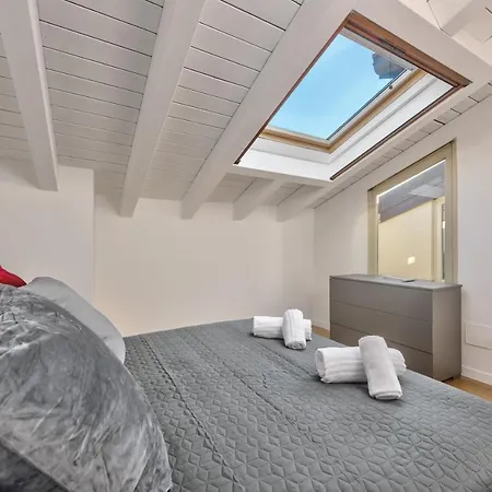 Duomo-porta Torre Penthouse With Private Terrace *