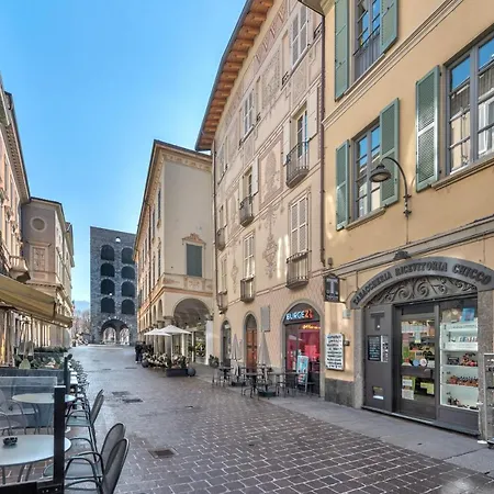 Duomo-porta Torre Penthouse With Private Terrace * Como