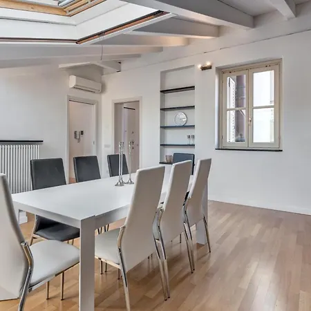 Duomo-porta Torre Penthouse With Private Terrace *