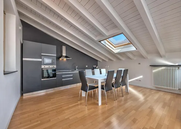 Duomo-porta Torre Penthouse With Private Terrace * Como