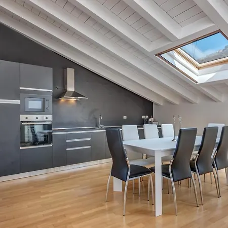 Apartament Duomo-porta Torre Penthouse With Private Terrace *